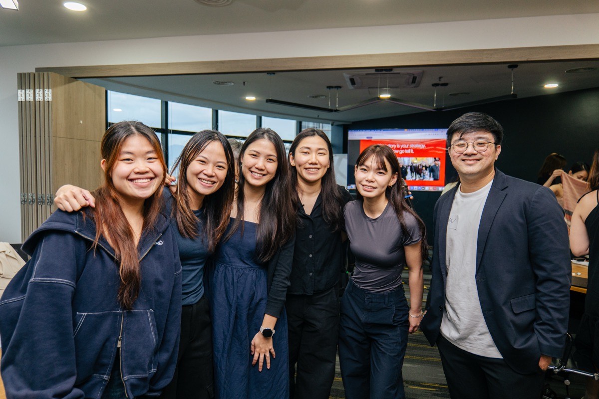 Group photo with workshop participants after the Story ARC™ training session
